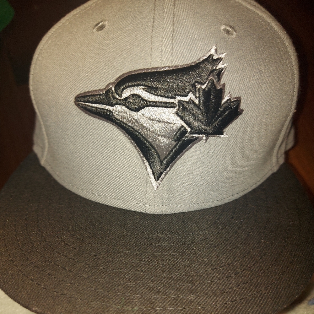 Blue Jay's hat
